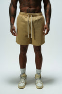 RELAXED DRAWSTRING SHORTS - Lifestyle Shot - ANANKE