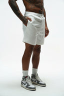 RELAXED DRAWSTRING SHORTS - Lifestyle Shot - ANANKE