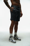 RELAXED DRAWSTRING SHORTS in XL - Lifestyle Shot - ANANKE