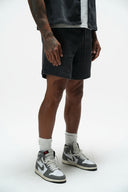RELAXED DRAWSTRING SHORTS in L - Lifestyle Shot - ANANKE
