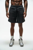 RELAXED DRAWSTRING SHORTS in XL - Lifestyle Shot - ANANKE
