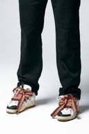 STRAIGHT LEG JEAN - BLACK
