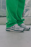 AEGIS SUPER HEAVYWEIGHT FLEECE STRAIGHT LEG SWEATPANTS - Lifestyle Shot - ANANKE