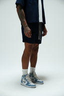 RELAXED DRAWSTRING SHORTS - Lifestyle Shot - ANANKE