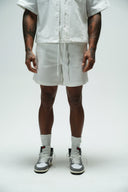 RELAXED DRAWSTRING SHORTS - Lifestyle Shot - ANANKE