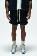 RELAXED DRAWSTRING SHORTS - Lifestyle Shot - ANANKE