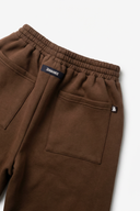 Foundation Straight Leg Sweatpants in CAFE MOCHA - Lifestyle Shot - ANANKE